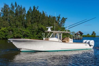 37' Bonadeo 2017 Yacht For Sale
